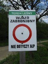Wbrew znakowi nie jesteśmy w Alpach