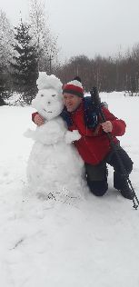 po drodze dwa wesołe bałwany...