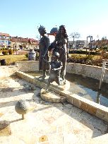 fontanna - pomnik emigranta 